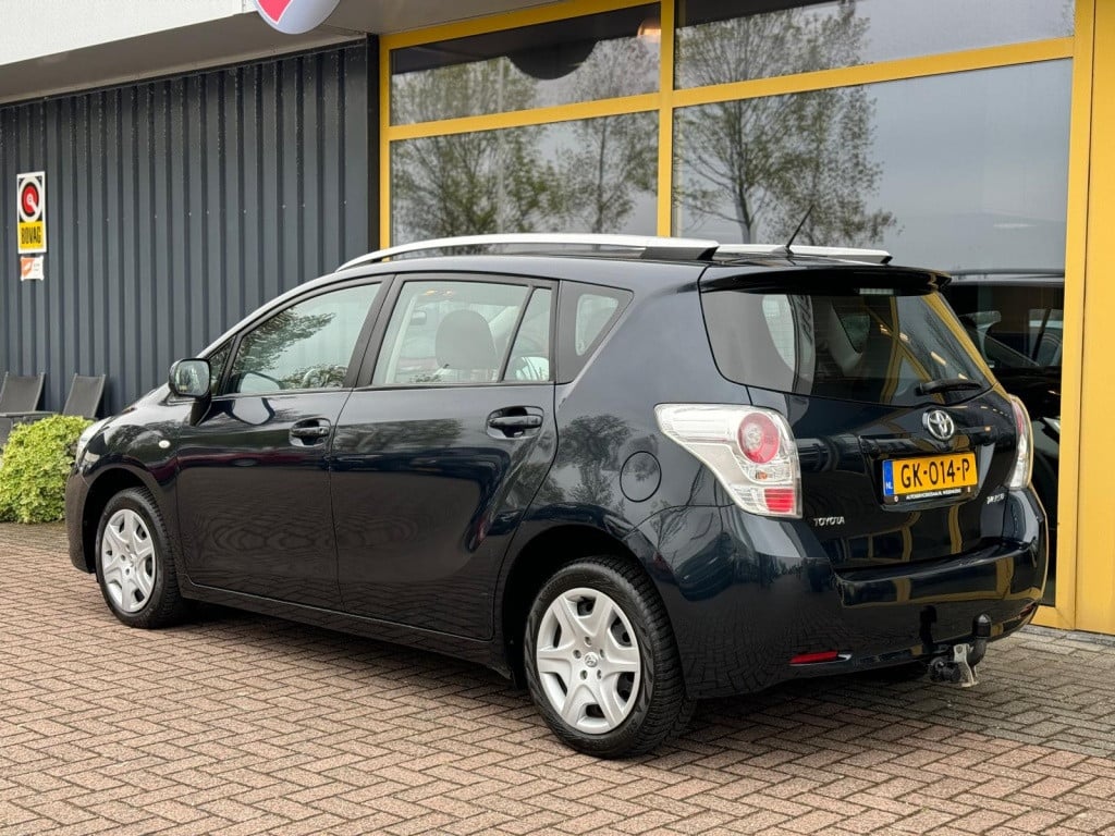 Toyota Corolla Verso 1.6 vvt-i comfort