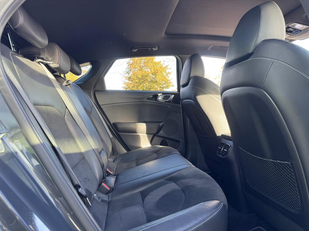 Kia Proceed 1.4 t-gdi gt-plusline * panoramadak * camera * stoel + stuurver