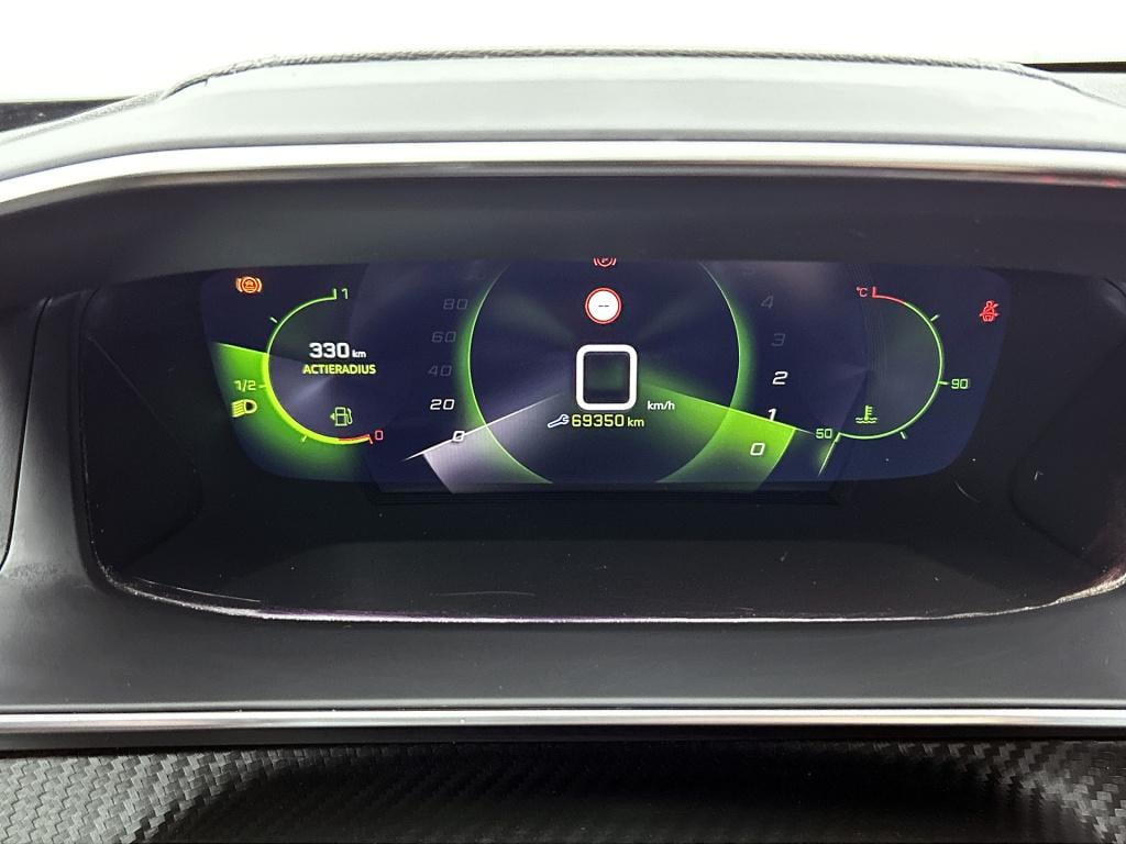 Peugeot 2008 130 pk gt-line | rijklaar | adaptive cc | navigatie | 3d cockp