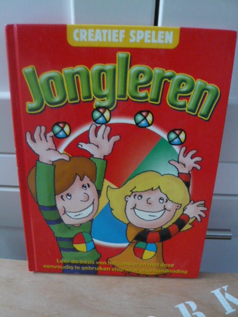 4 NIEUWE KINDER BOEKEN