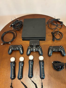 Playstation4 slim incl veel accesoires