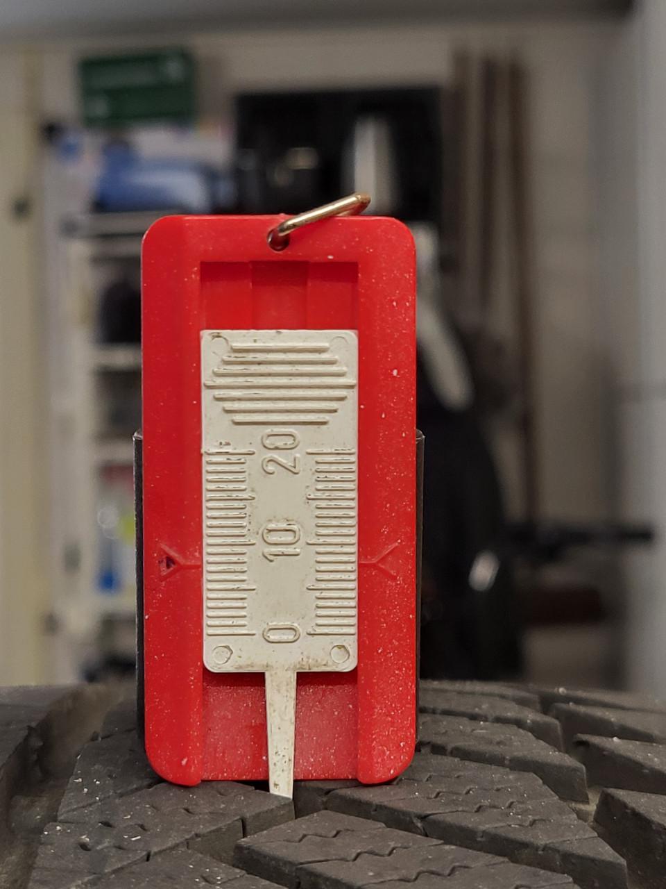 Mercedes set winterbanden 18"