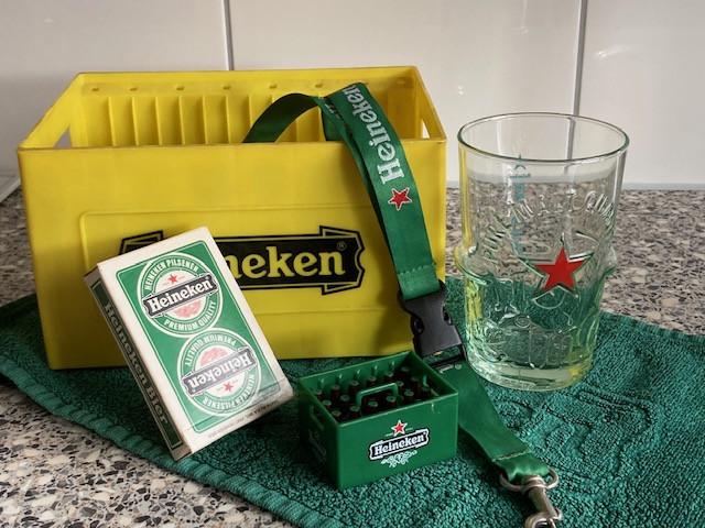 Verzameling HEINEKEN spullen