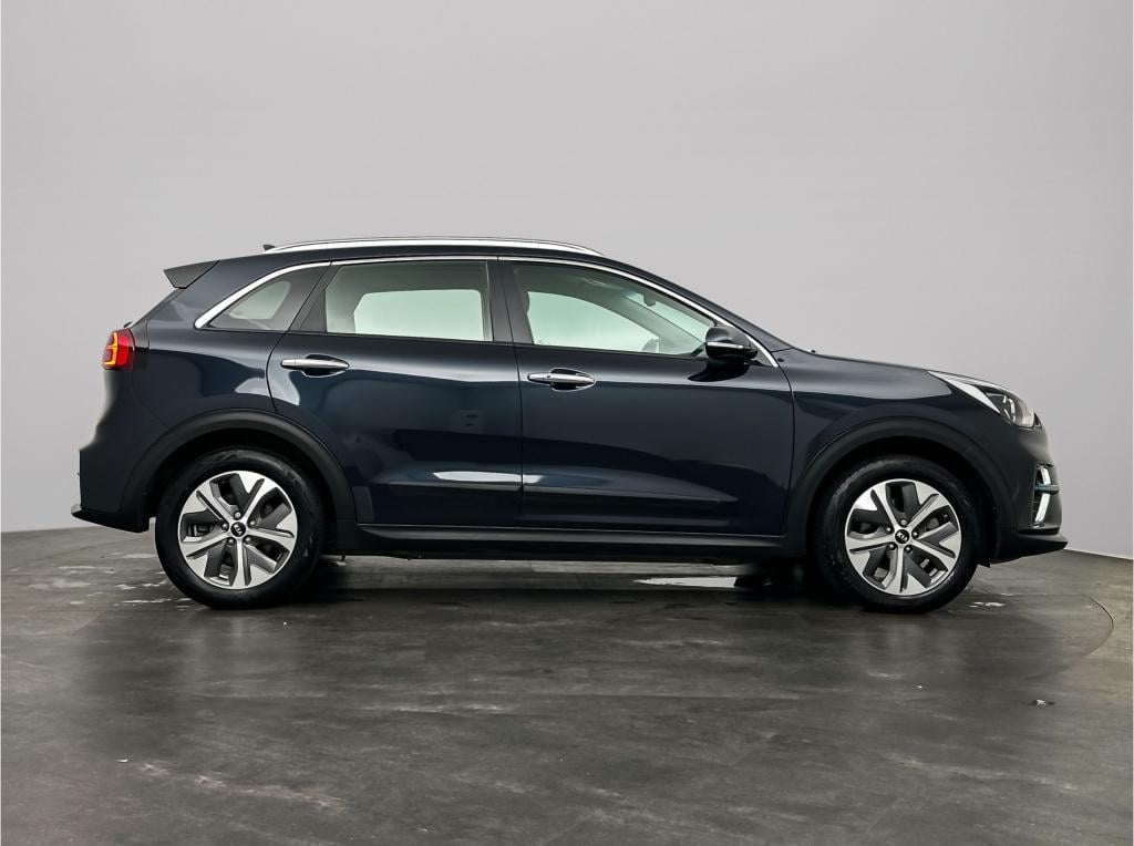 Kia E-niro dynamicline 64 kwh | stoelverwarming | licht metalen wielen