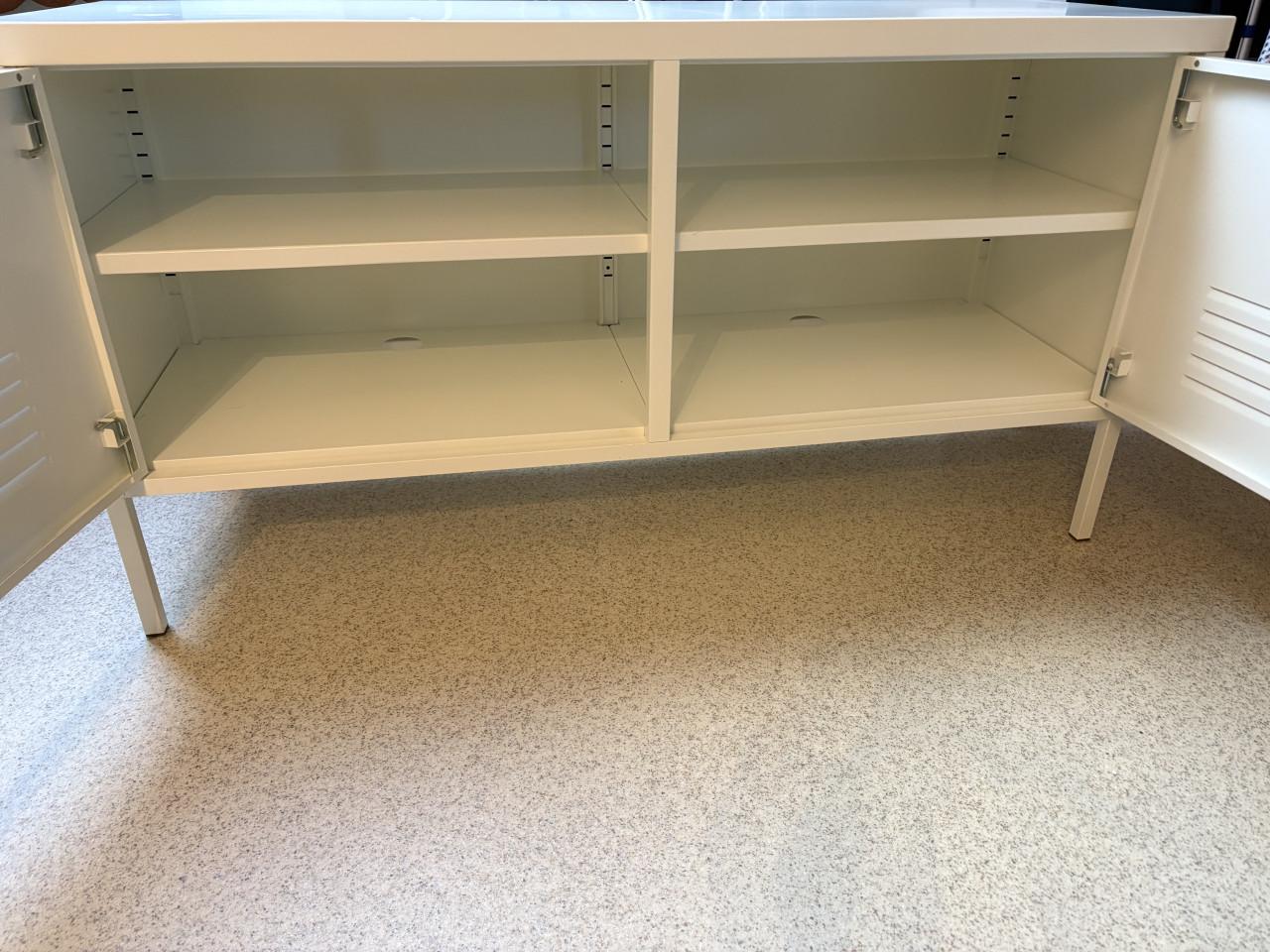 Tv kastje van Ikea