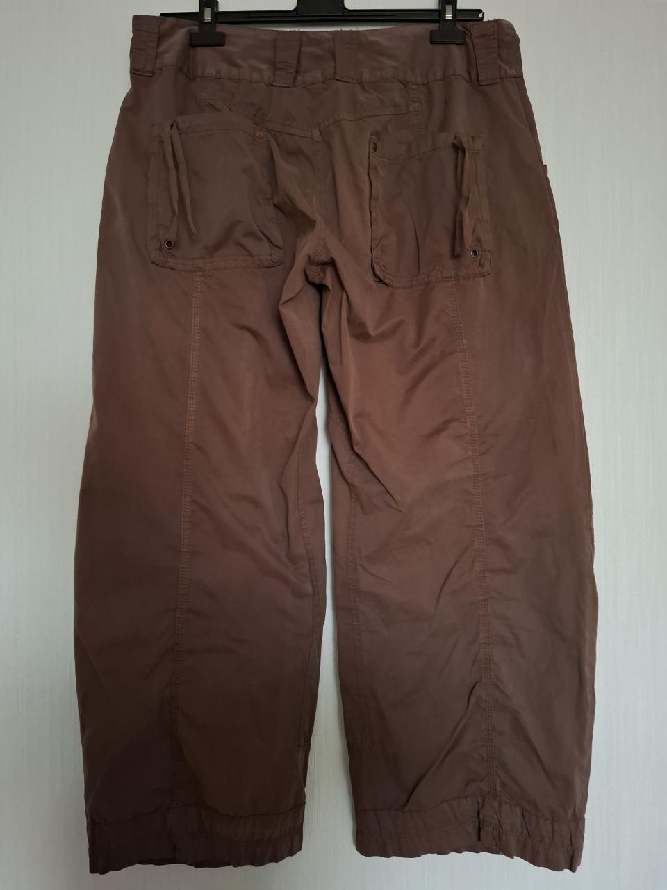 Didi broek met extra zakken en strikdetails. Bruin. Maat 44. Gedragen.