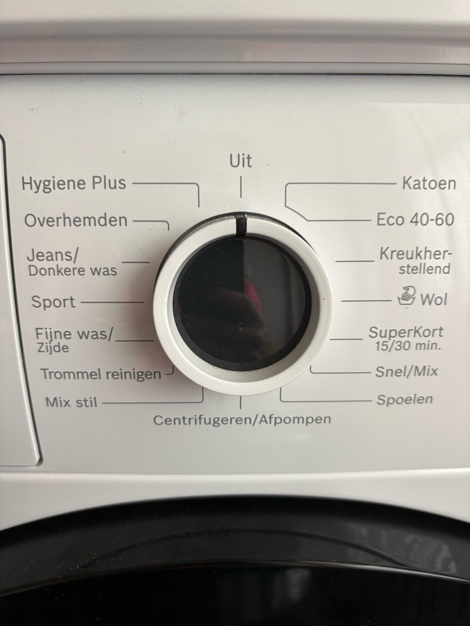 Bosch wasmachine 8 kg serie 4 nog geen jaar iud