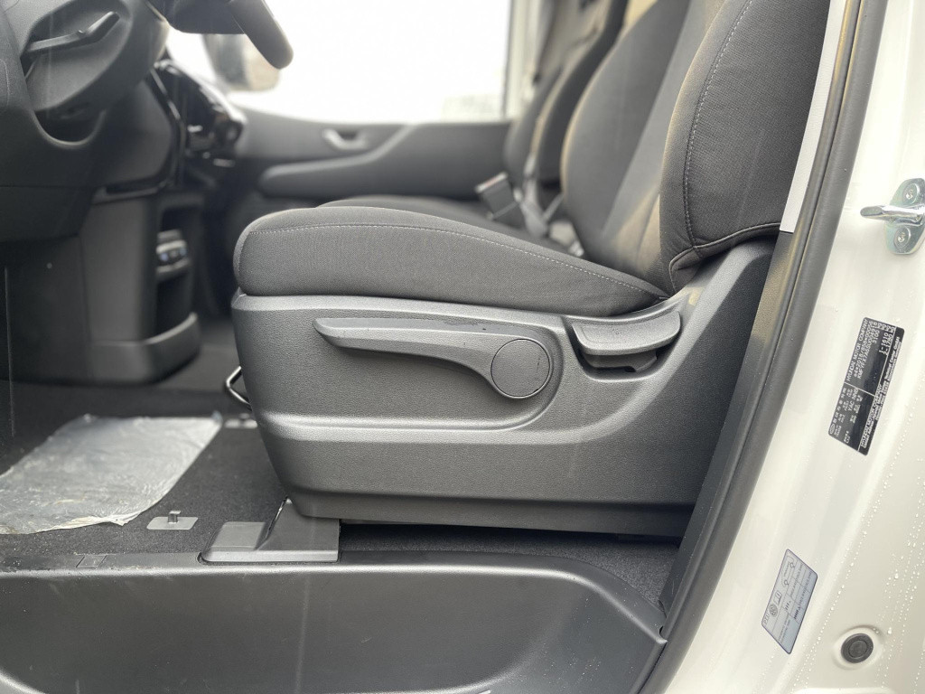 Hyundai Staria 1.6 t-gdi hev
