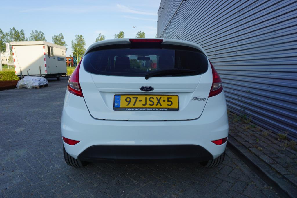 Ford Fiesta 1.25 limited airco / elektr. ramen / lm velgen / nap