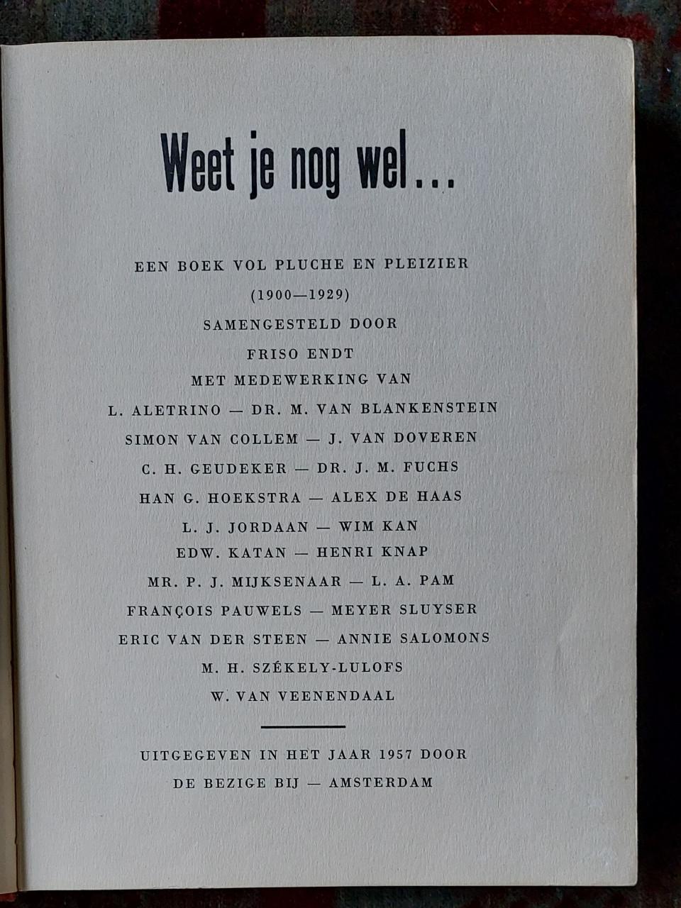 Oud Boek vol jeugd herinneringen