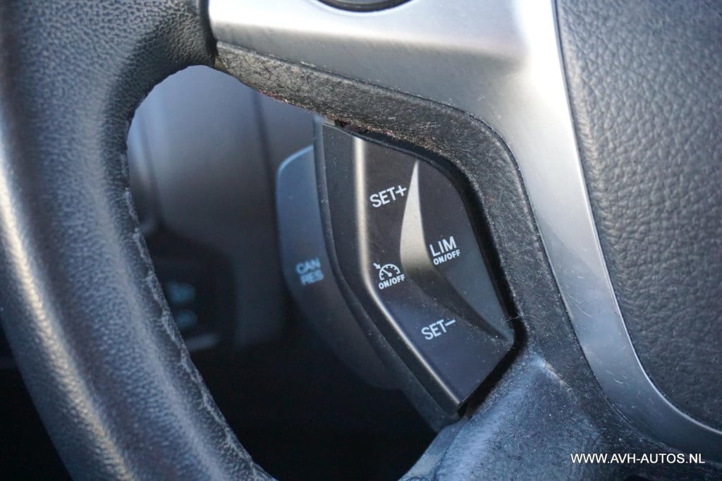 Ford Focus 1.6 ti-vct trend