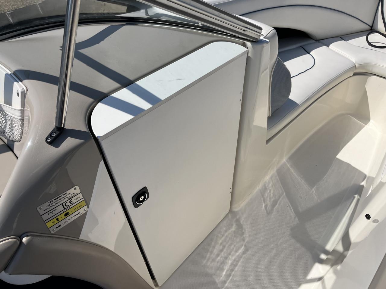 Bayliner 235 LX Incl super trailer!