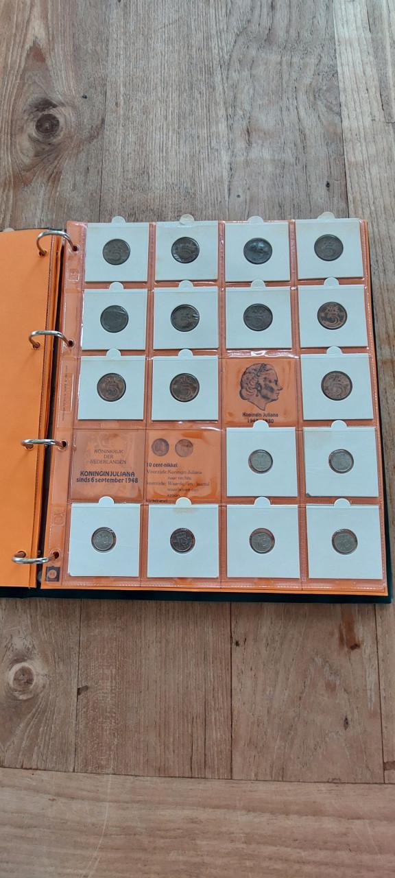 Complete set munten Juliana 1948-1980