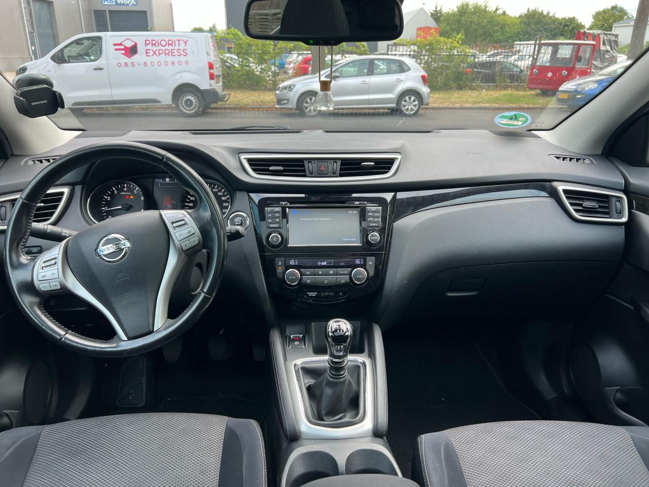 Nissan Qashqai 1.2 Connect Edition 109.790km