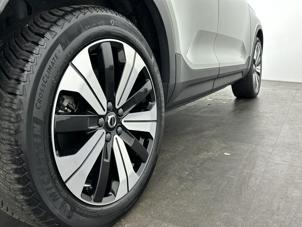 Volvo XC40 single motor ultimate 70kwh| pano| 360camera| adap.cruise|