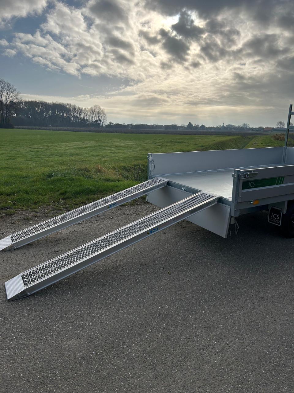 Nieuwe elektrische kippers