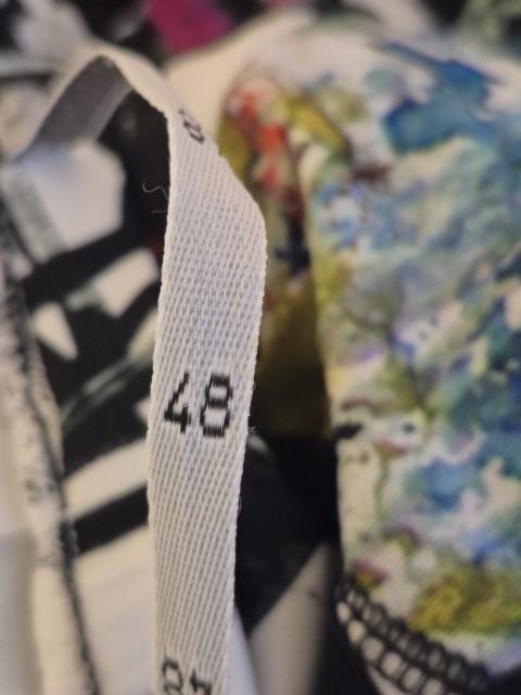 Zomerrok print blauw met crème maat 48