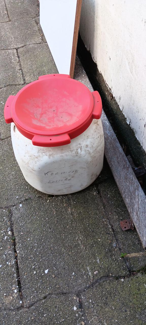 STEVIGE HOUTEN PAAL, TON, PLANK