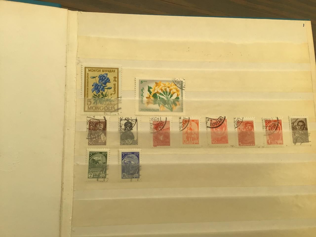 Postzegels uit diverse landen