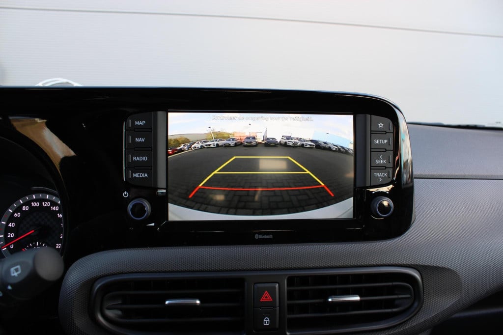 Hyundai I 10 1.0 comfort smart *demo-deal* | navigatie | camera | apple car