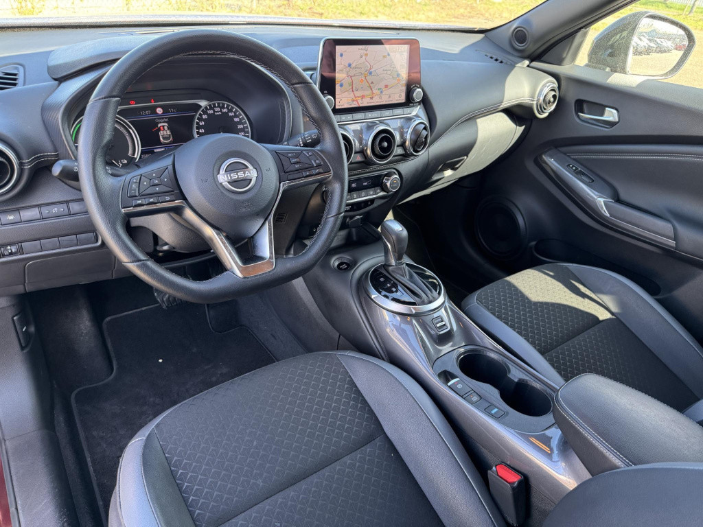 Nissan Juke 1.6 hybrid n-connecta parking pack