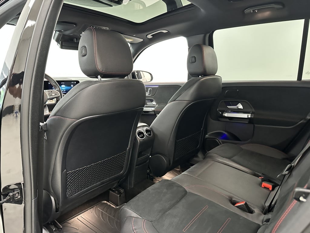Mercedes-Benz Glb 200 amg premium pl. 7p. | memory | panoramadak | keyless 