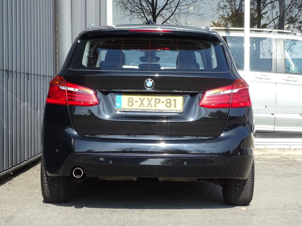 BMW 2-serie active tourer 218i executive | stoelverwarming | navi | bluetoo
