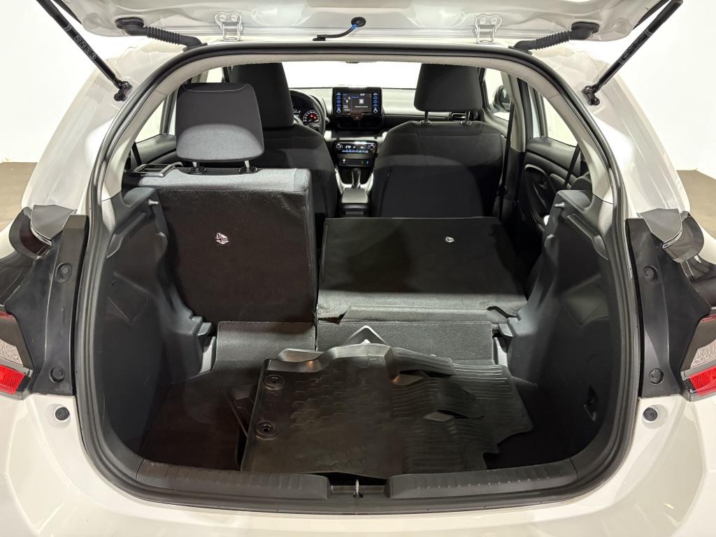 Toyota Yaris 1.5 hybrid active| stoel+ stuur verw| adap.cruise| camera