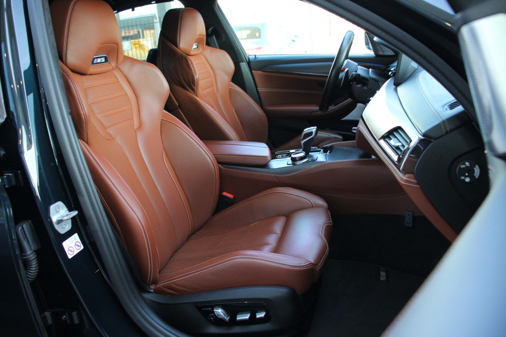 BMW M5 5-serie competition | vol opties | 21'' | b&w | keramisch | orig. nl