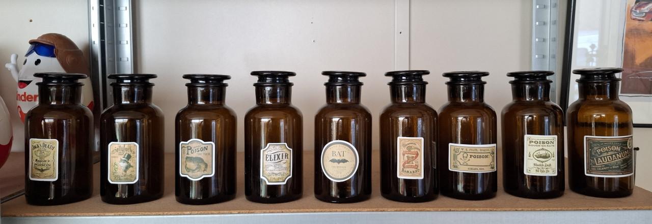 Set van 9 apothekerspotten