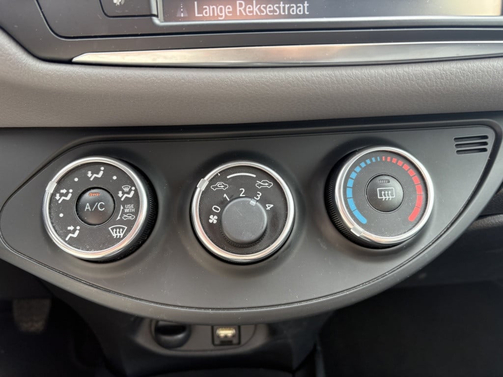 Toyota Yaris 1.3 vvt-i aspiration