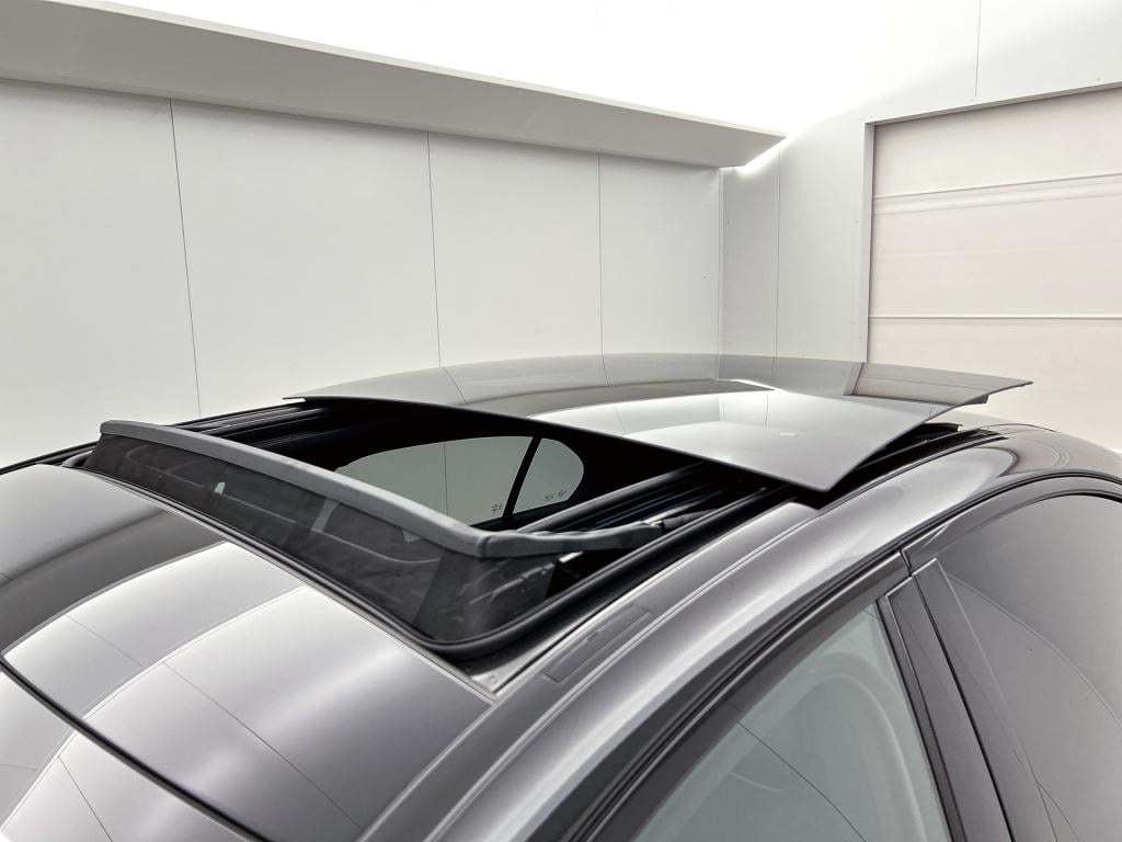 Mercedes-Benz C-Klasse 300 e business solution amg | premium plus | nightpa