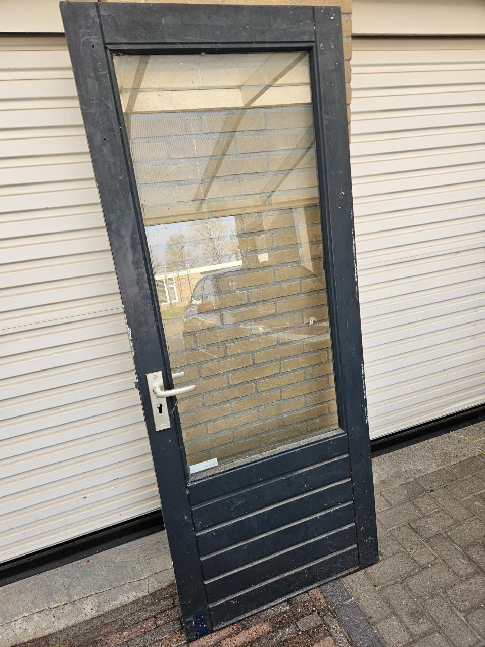 Hardhouten buitendeur 204 x 82,5 x 4