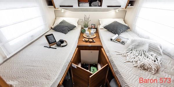 Lastminute 5 persoonscamper te huur (as zomervakantie)