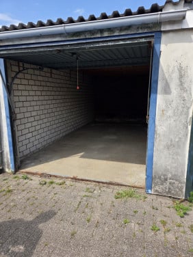 Tehuur garagebox oostkapelle