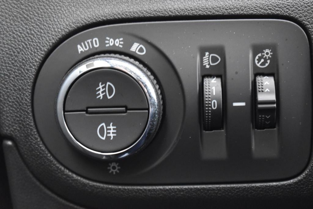 Opel Crossland X 1.2 turbo innovation