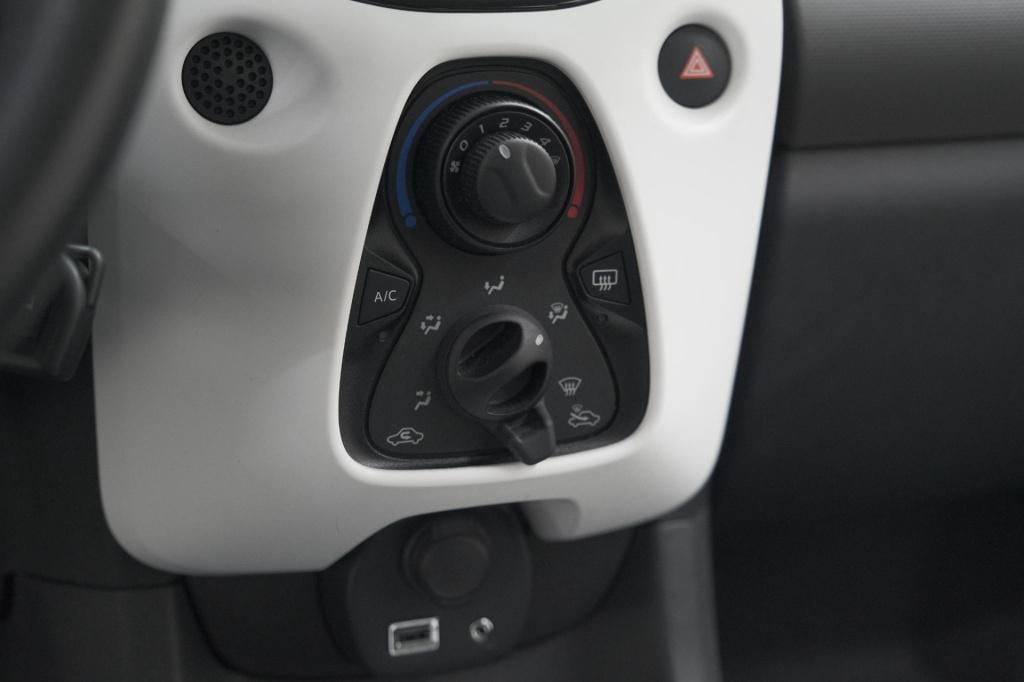 Citroen C1 1.0 vti feel | camera | apple carplay | airco | 5 deurs