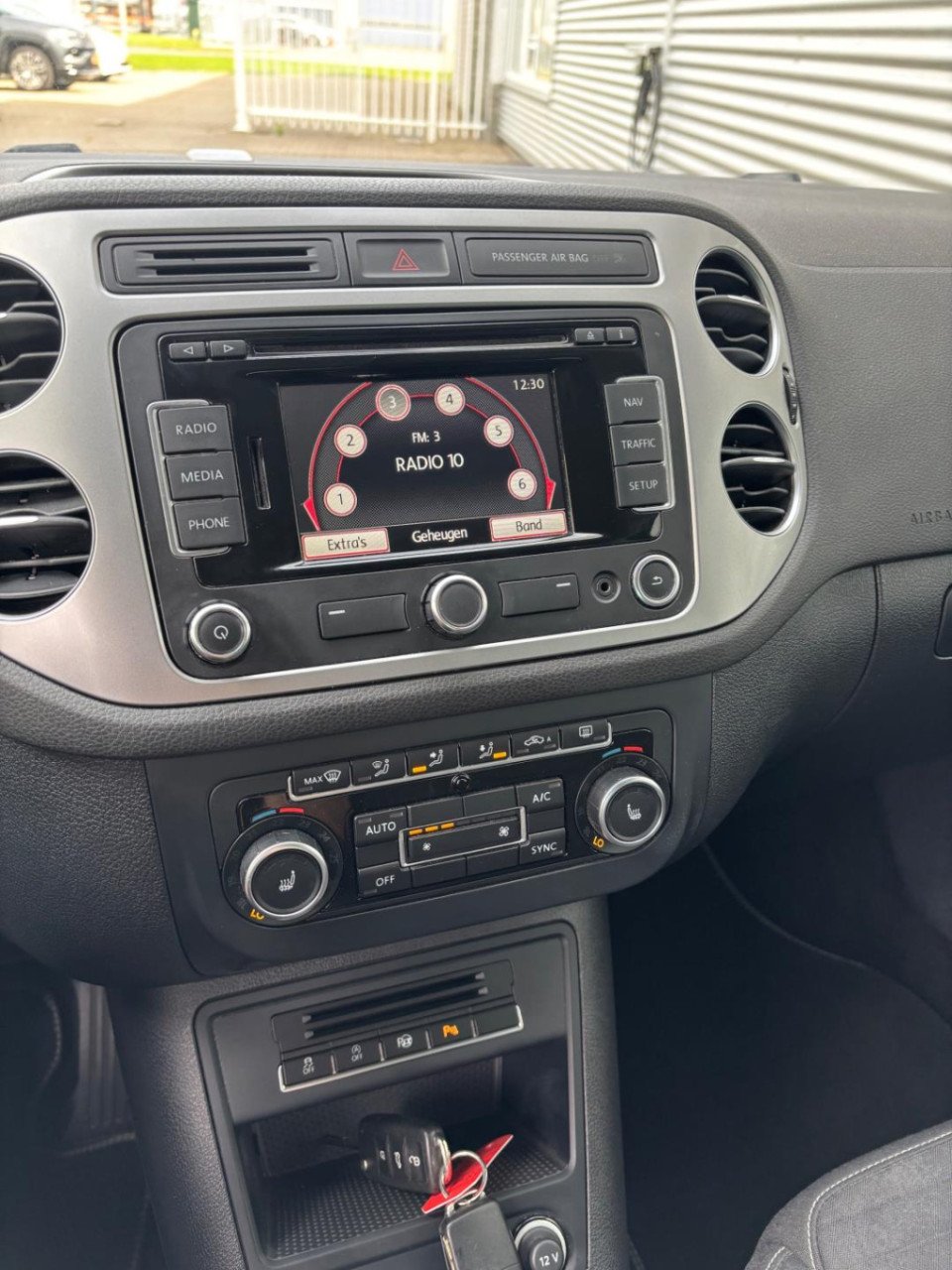 Volkswagen Tiguan 1.4 tsi sport&style dsg automaat