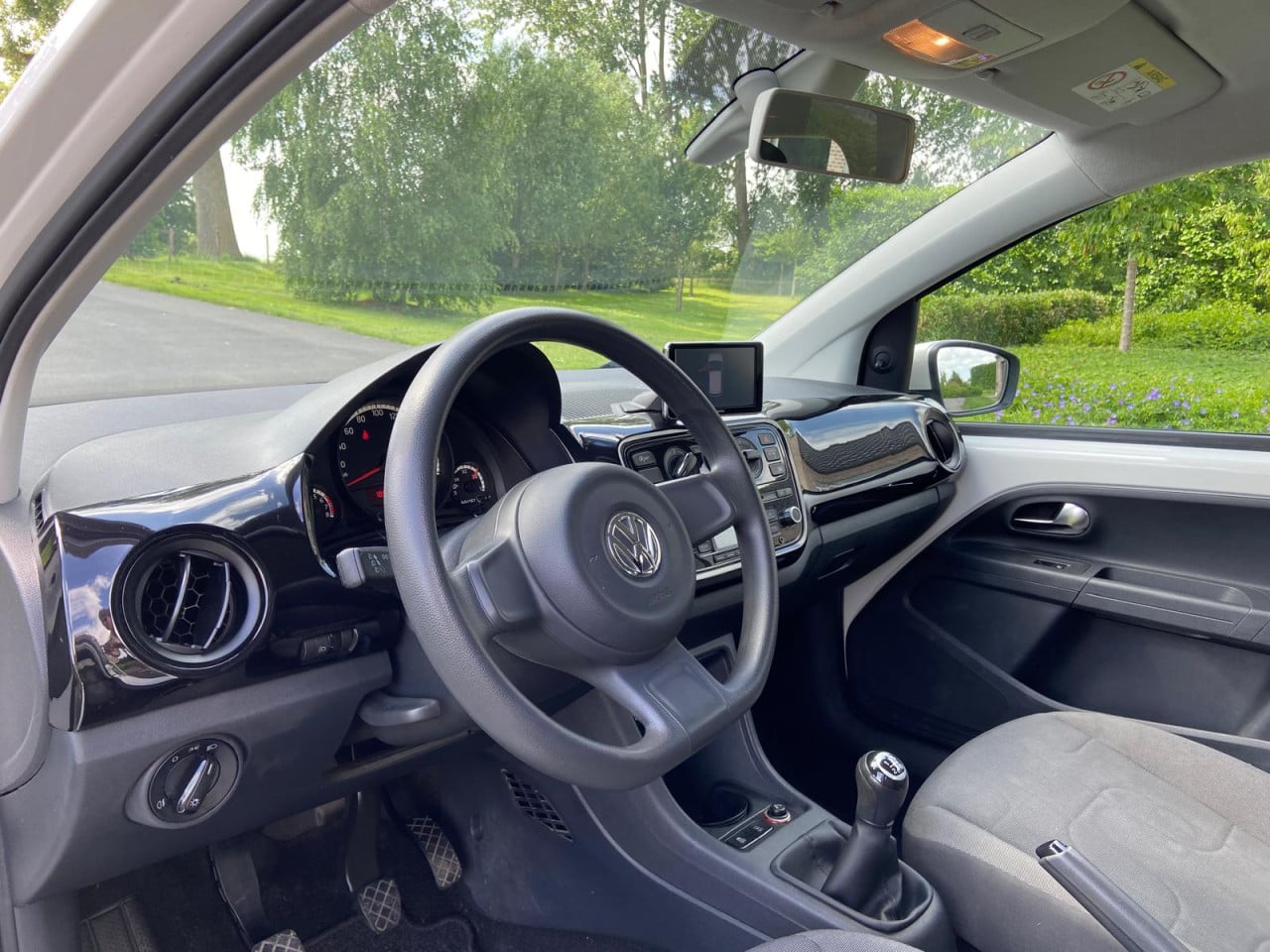 Volkswagen UP! Move up! 2014