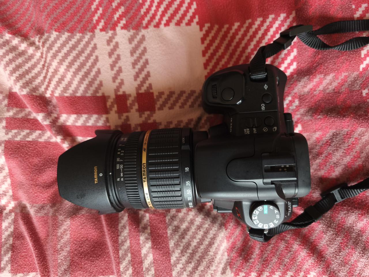 Te koop aangeboden Sony A350 Spiegelreflex Camera.