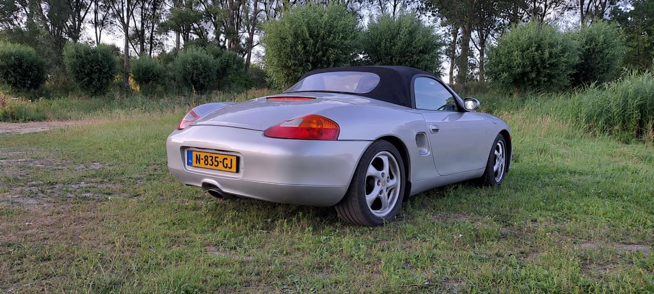 Porsche Boxster 1997 Handgeschakeld met APK