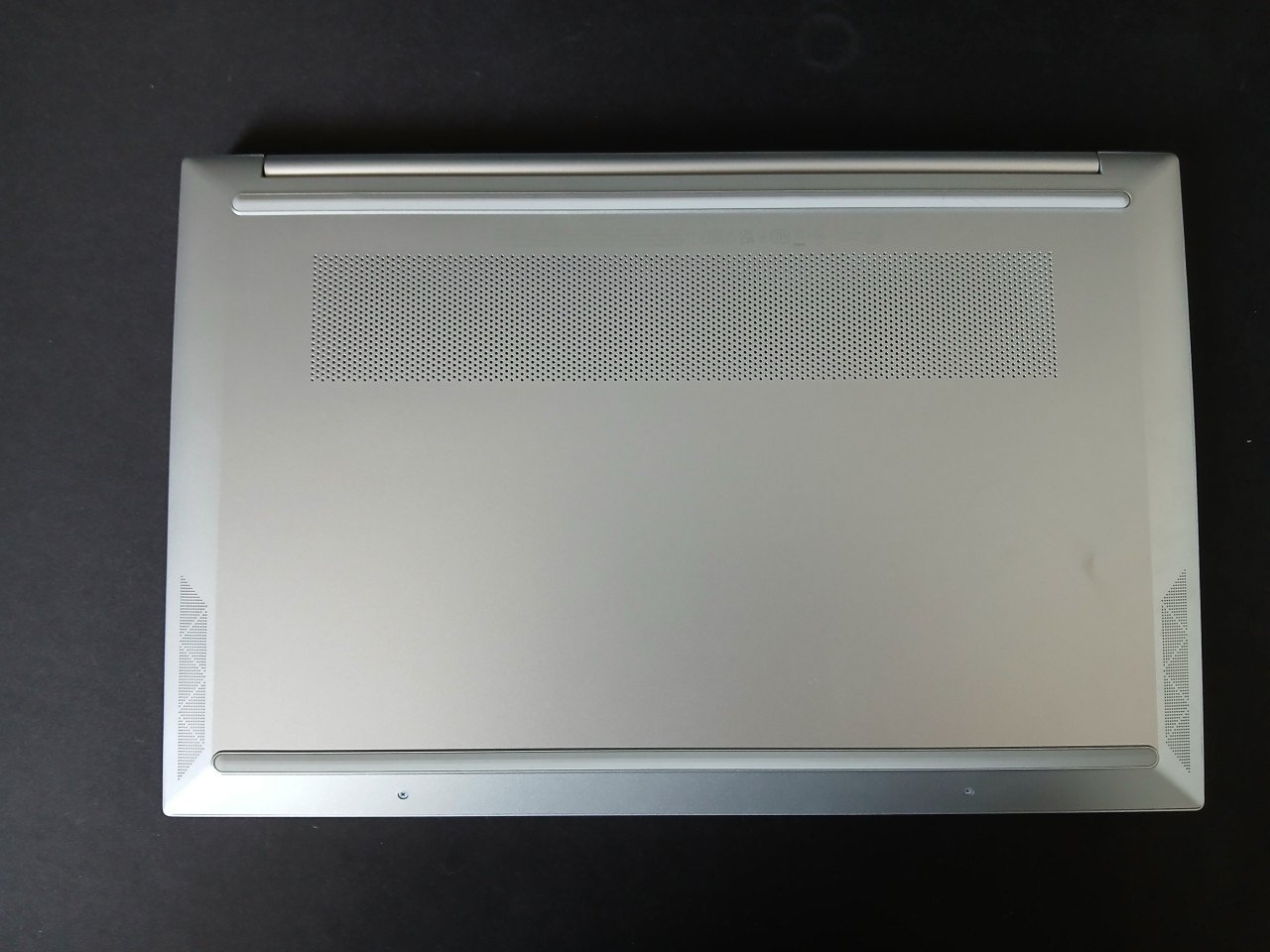 HP Pavillion laptop (15-eh1815nd)