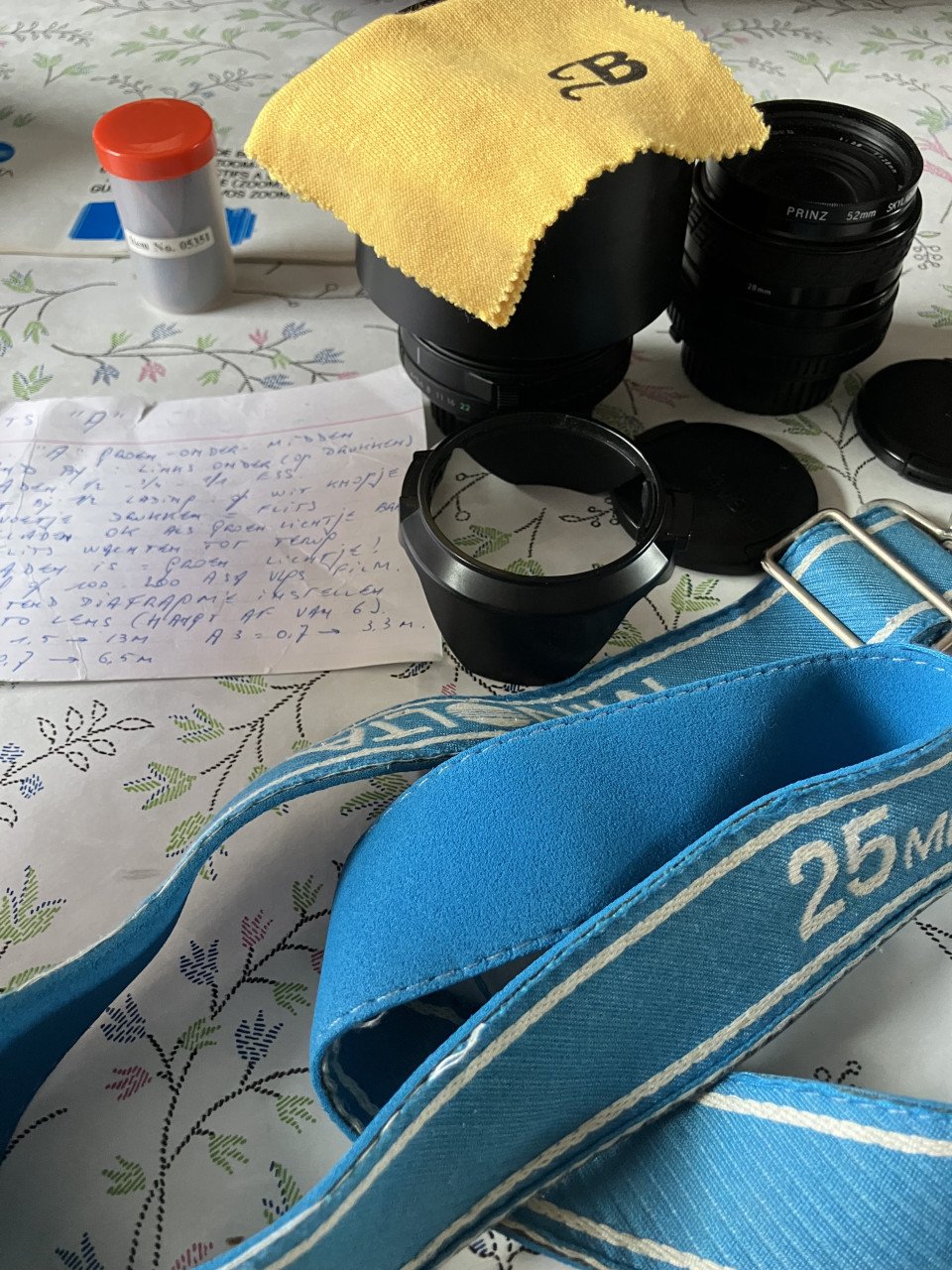 Minolta camera met originele tas en 2 lenzen