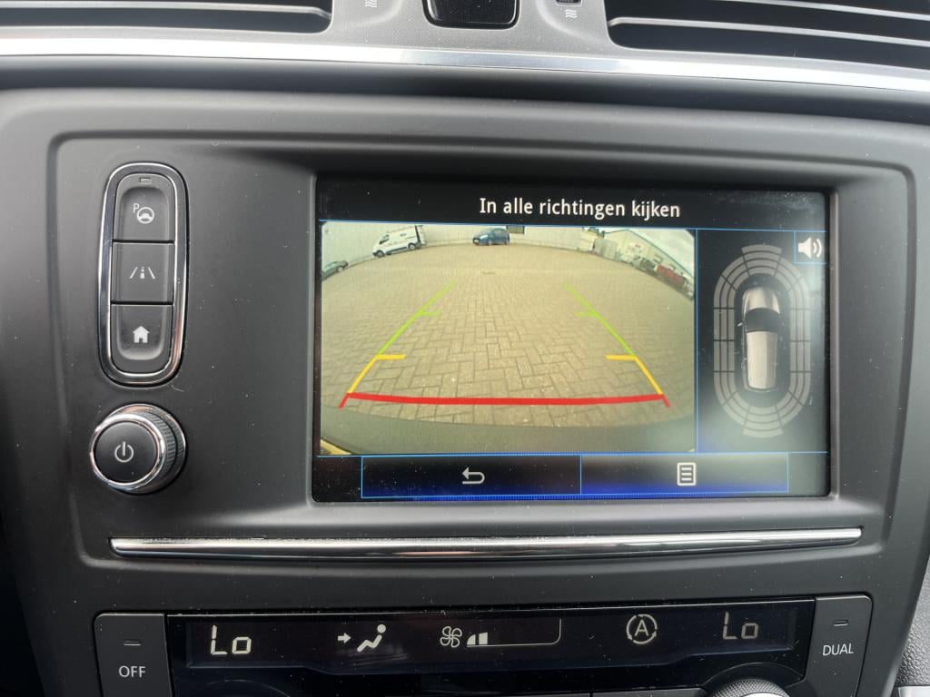 Renault Kadjar 1.2 tce bose navi carplay stoelverw