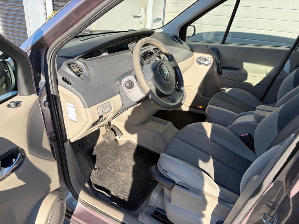 Renault Scenic 2.0-16v authentique comfort/inruilkoopje/nieuwe apk/automaat