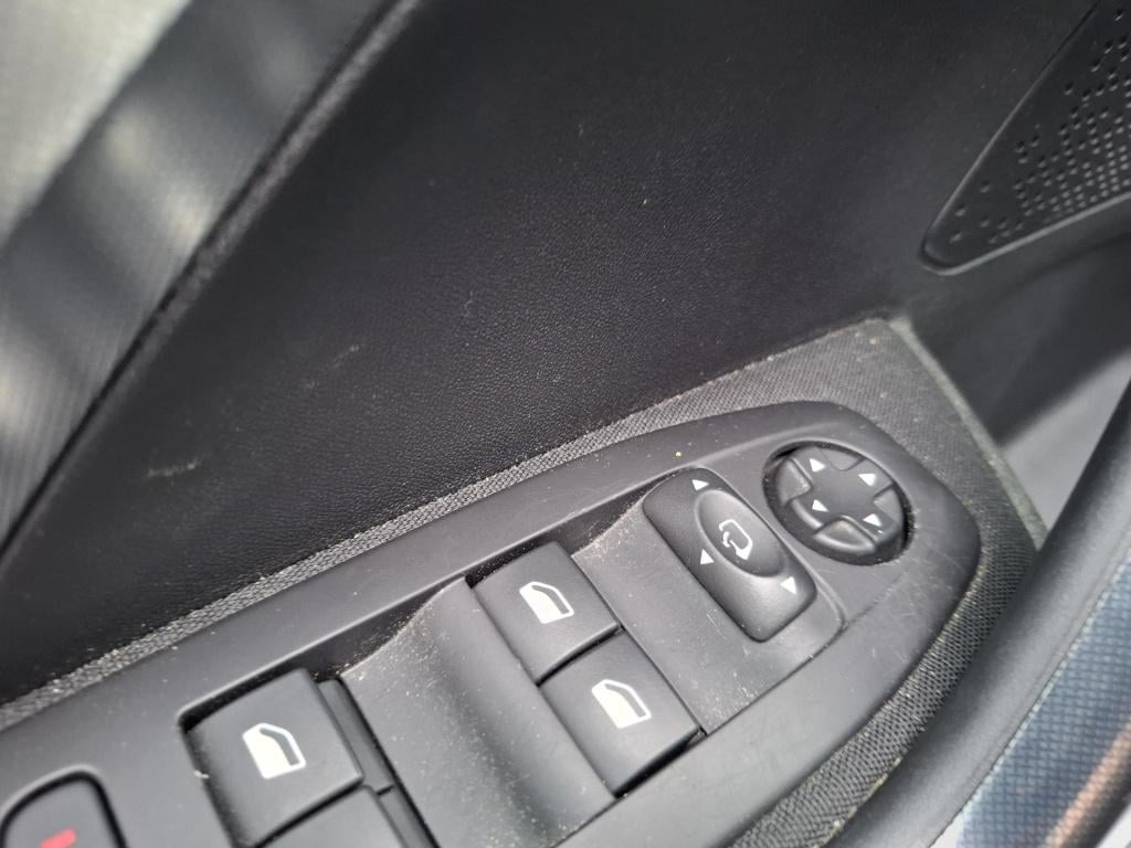 Peugeot 2008 suv 110 allure pano/clim/lmv/trekhaak