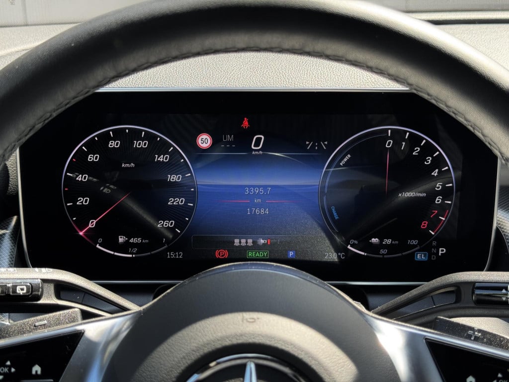 Mercedes-Benz Glc 300e 4matic luxury line nl-auto np. €83.000! | panoramada