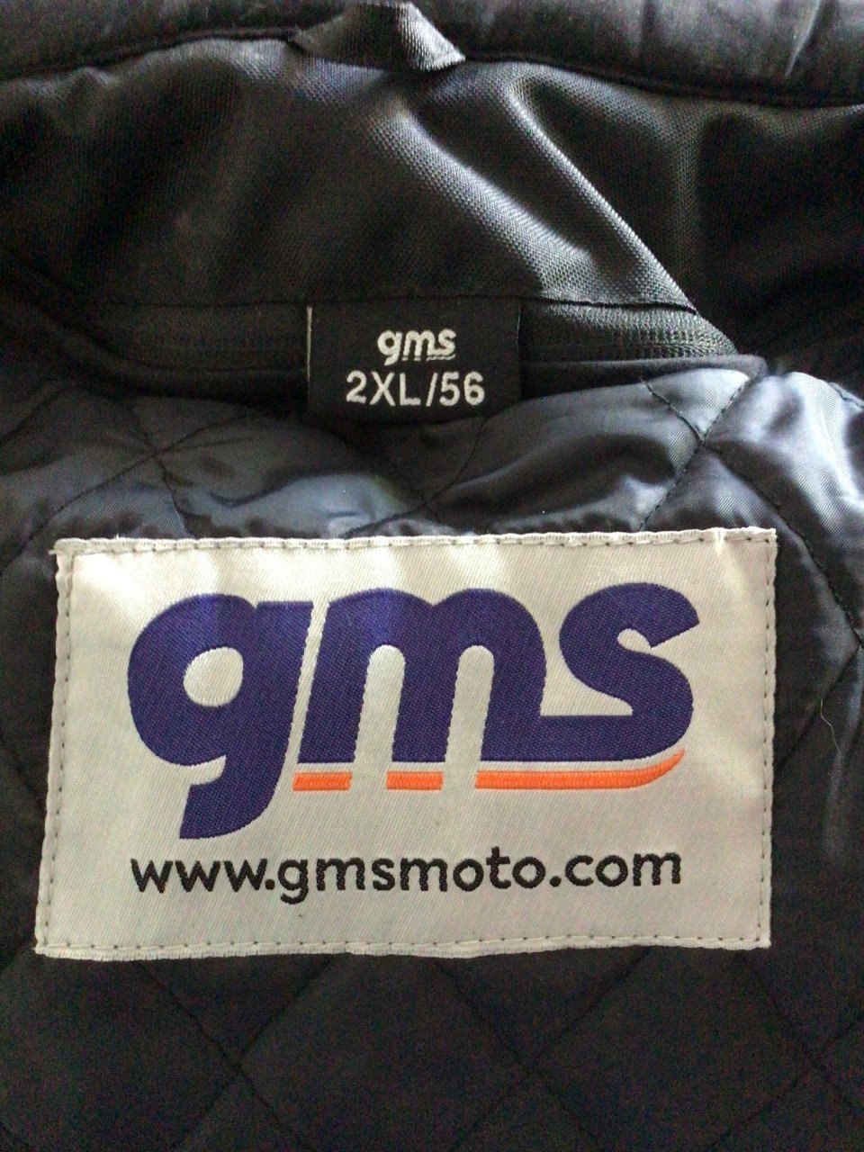 TE KOOP: NIEUW ONGEBRUIKT 4-SEIZOENEN MOTORJACK GMS, MAAT XXL (56).