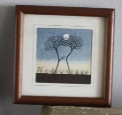 Houten lijstje met bomen print