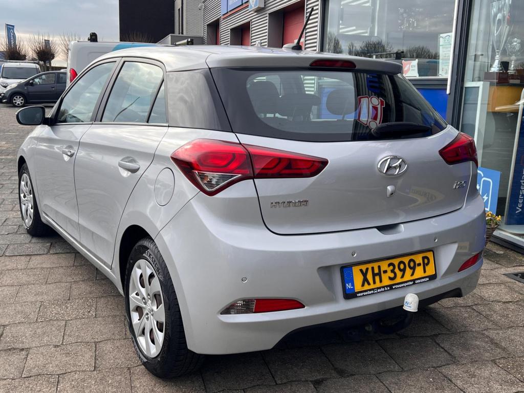 Hyundai I 20 1.0 t-gdi comfort, camera, navigatie, trekhaak enz...